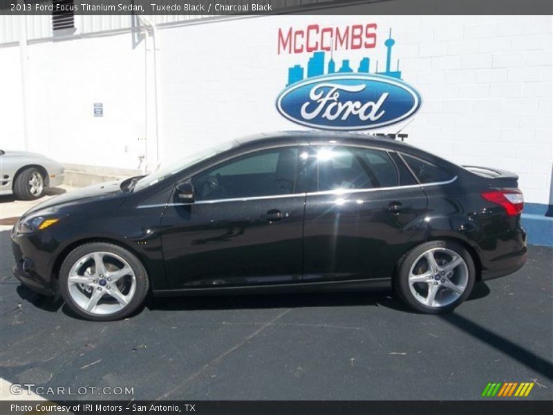 Tuxedo Black / Charcoal Black 2013 Ford Focus Titanium Sedan