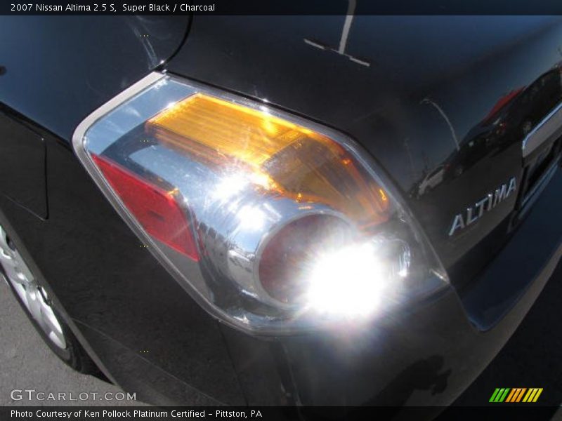 Super Black / Charcoal 2007 Nissan Altima 2.5 S