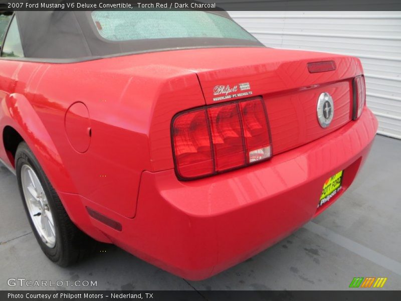 Torch Red / Dark Charcoal 2007 Ford Mustang V6 Deluxe Convertible