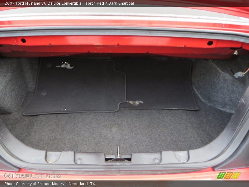 Torch Red / Dark Charcoal 2007 Ford Mustang V6 Deluxe Convertible