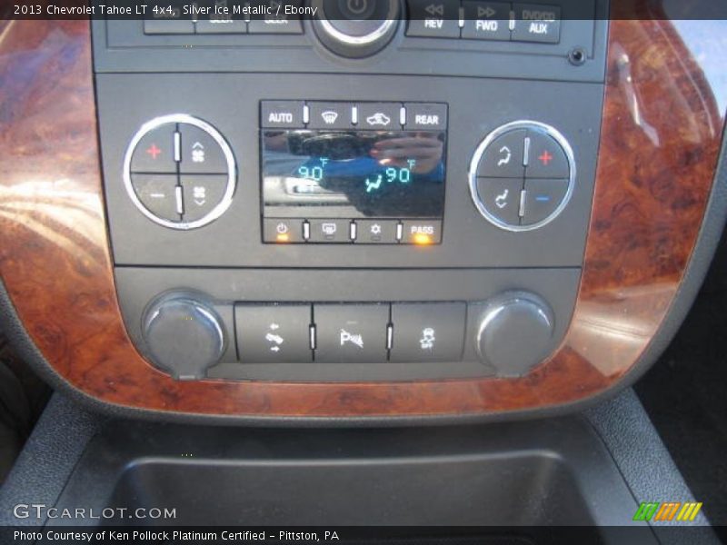 Silver Ice Metallic / Ebony 2013 Chevrolet Tahoe LT 4x4