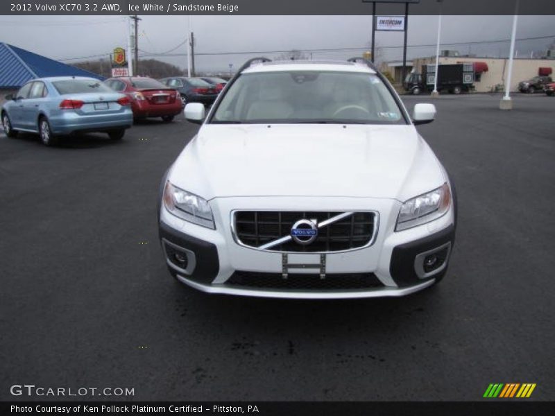 Ice White / Sandstone Beige 2012 Volvo XC70 3.2 AWD
