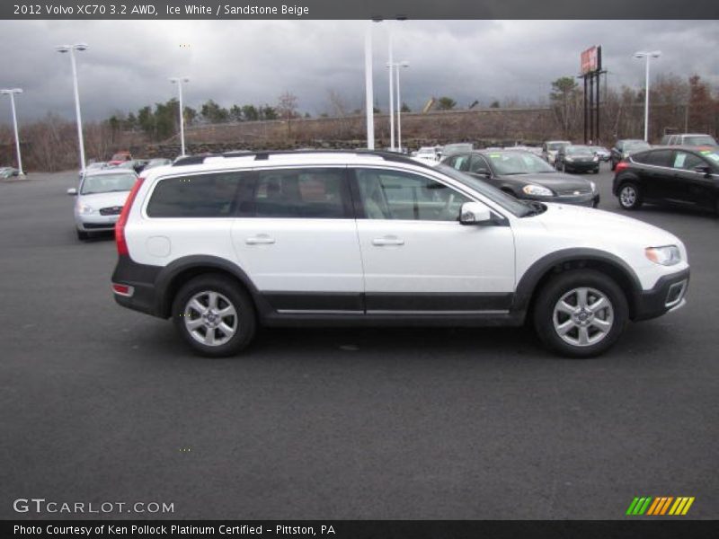 Ice White / Sandstone Beige 2012 Volvo XC70 3.2 AWD