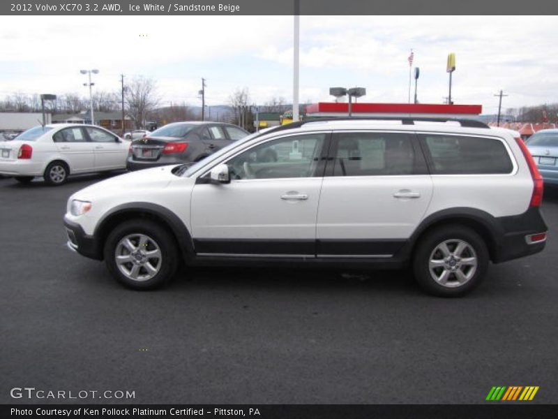 Ice White / Sandstone Beige 2012 Volvo XC70 3.2 AWD