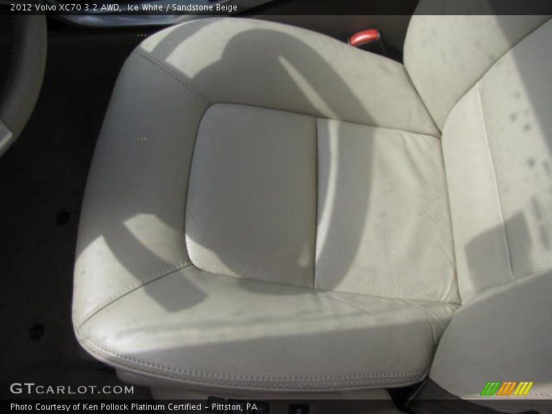Ice White / Sandstone Beige 2012 Volvo XC70 3.2 AWD