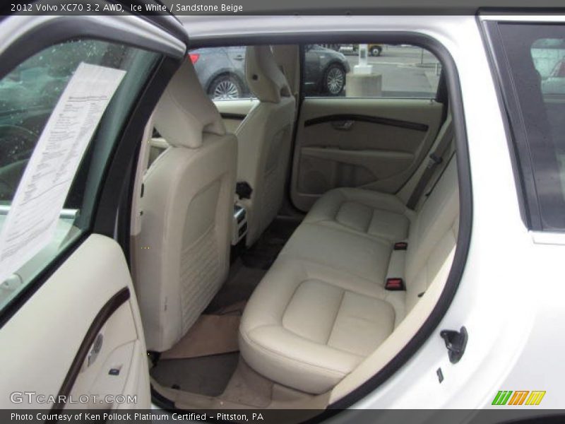Ice White / Sandstone Beige 2012 Volvo XC70 3.2 AWD