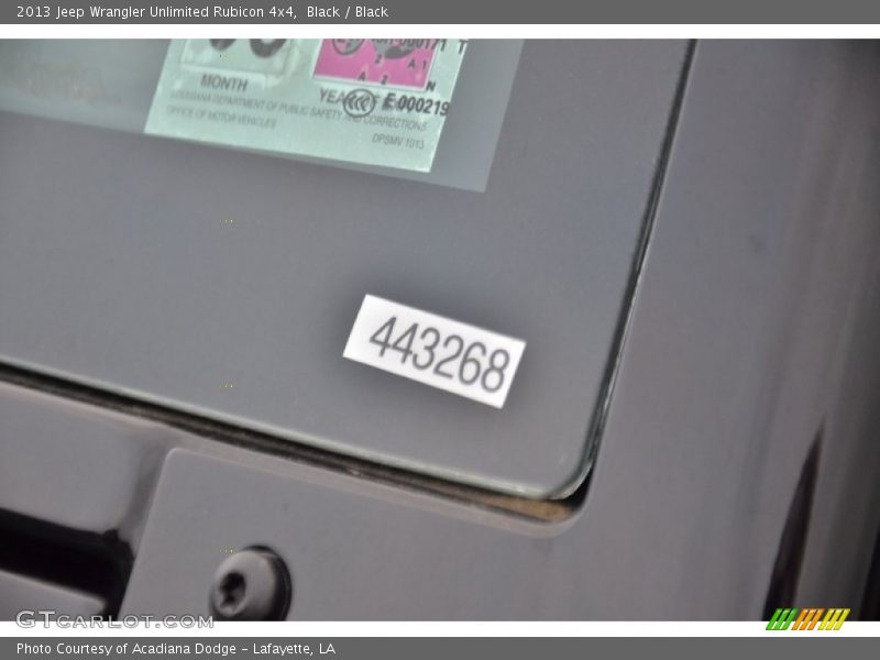 Black / Black 2013 Jeep Wrangler Unlimited Rubicon 4x4