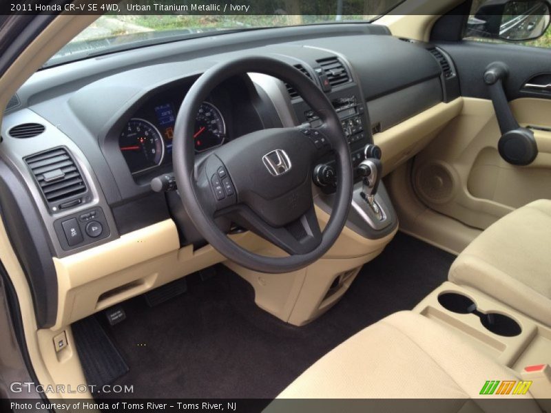 Urban Titanium Metallic / Ivory 2011 Honda CR-V SE 4WD