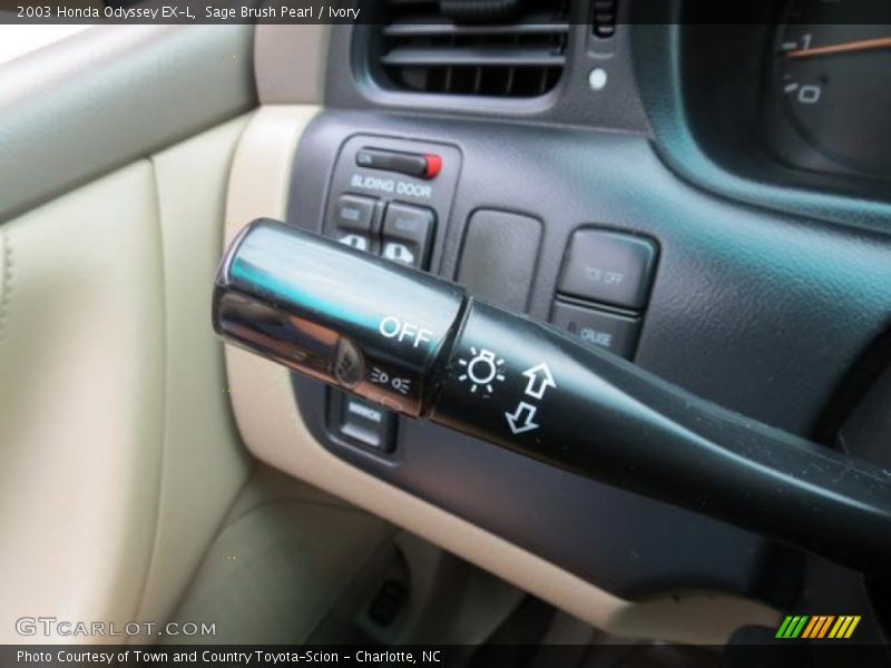 Sage Brush Pearl / Ivory 2003 Honda Odyssey EX-L