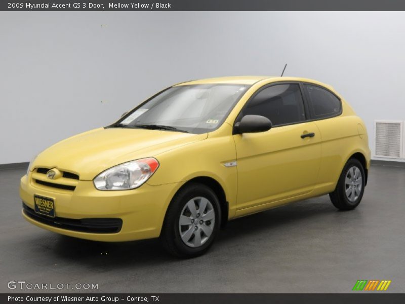Mellow Yellow / Black 2009 Hyundai Accent GS 3 Door