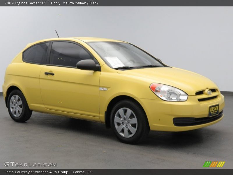 Mellow Yellow / Black 2009 Hyundai Accent GS 3 Door