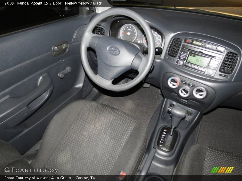Mellow Yellow / Black 2009 Hyundai Accent GS 3 Door