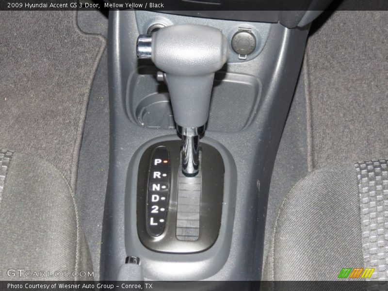  2009 Accent GS 3 Door 4 Speed Automatic Shifter