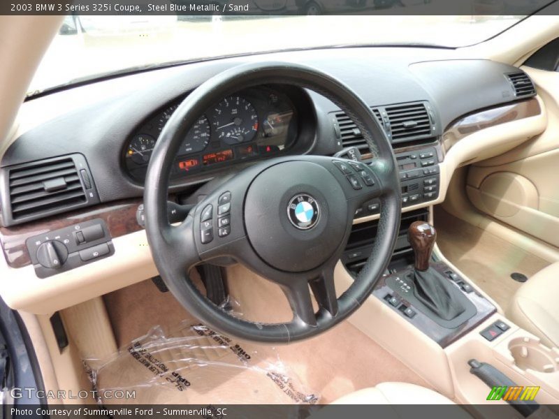 Dashboard of 2003 3 Series 325i Coupe