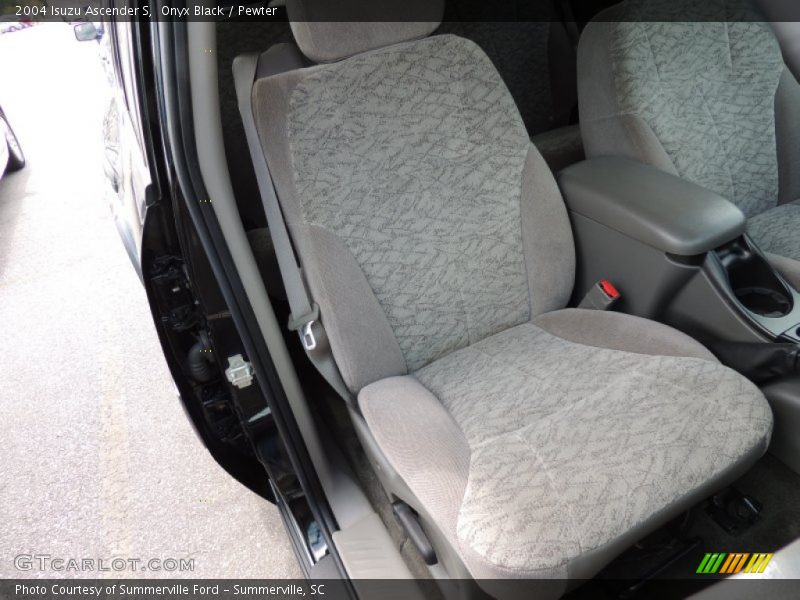 Front Seat of 2004 Ascender S