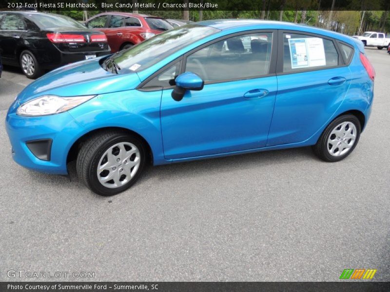 Blue Candy Metallic / Charcoal Black/Blue 2012 Ford Fiesta SE Hatchback