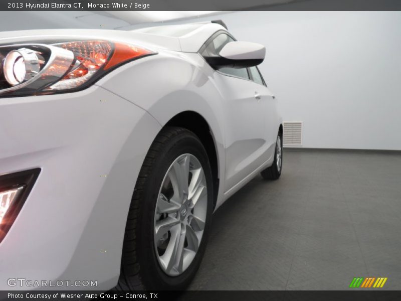 Monaco White / Beige 2013 Hyundai Elantra GT