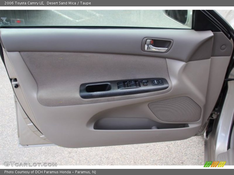 Desert Sand Mica / Taupe 2006 Toyota Camry LE