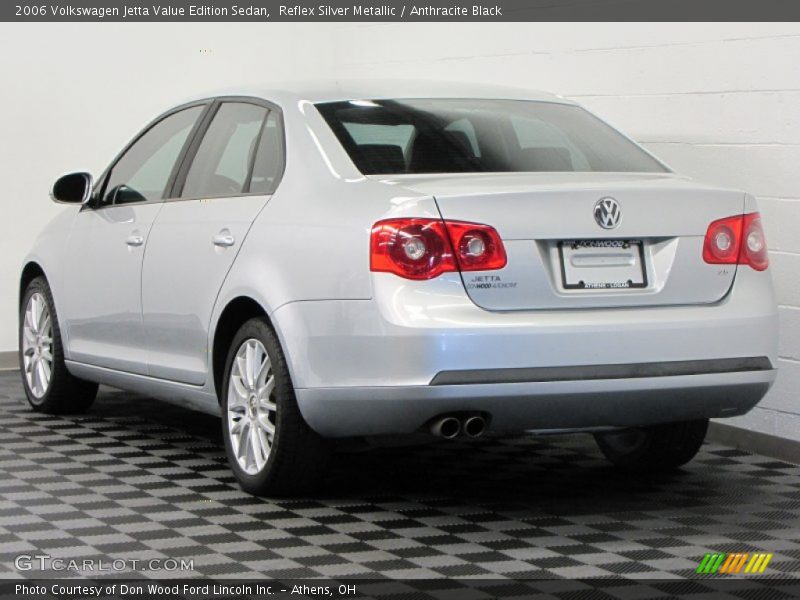 Reflex Silver Metallic / Anthracite Black 2006 Volkswagen Jetta Value Edition Sedan