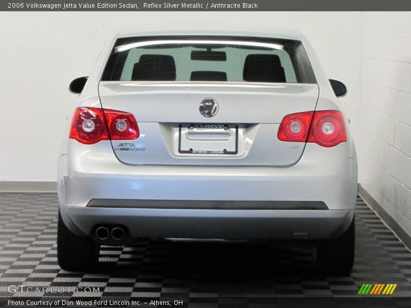 Reflex Silver Metallic / Anthracite Black 2006 Volkswagen Jetta Value Edition Sedan