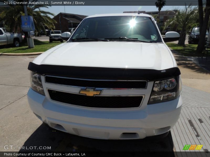 Summit White / Ebony 2010 Chevrolet Avalanche LS