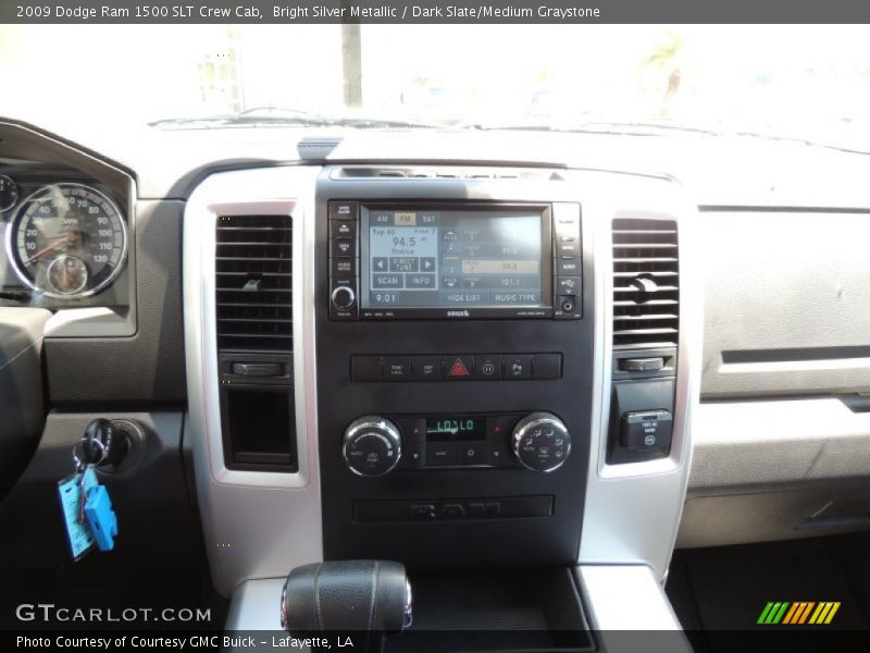 Bright Silver Metallic / Dark Slate/Medium Graystone 2009 Dodge Ram 1500 SLT Crew Cab
