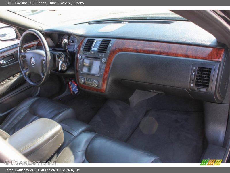Black Raven / Ebony 2007 Cadillac DTS Sedan
