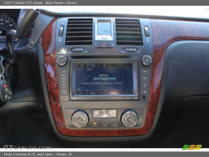 Black Raven / Ebony 2007 Cadillac DTS Sedan
