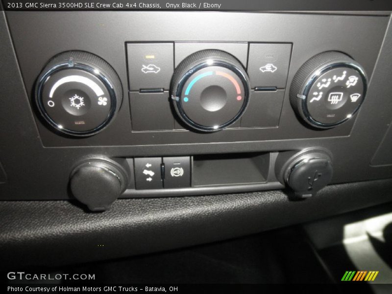 Onyx Black / Ebony 2013 GMC Sierra 3500HD SLE Crew Cab 4x4 Chassis
