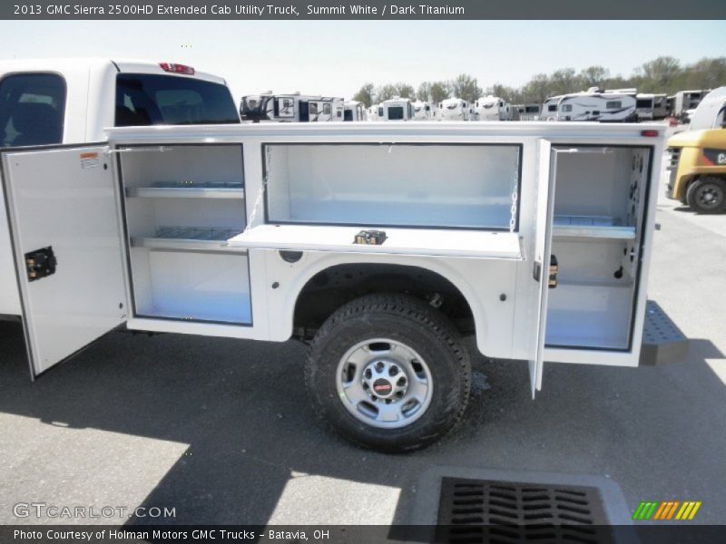 Summit White / Dark Titanium 2013 GMC Sierra 2500HD Extended Cab Utility Truck