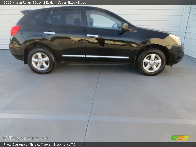 Super Black / Black 2012 Nissan Rogue S Special Edition