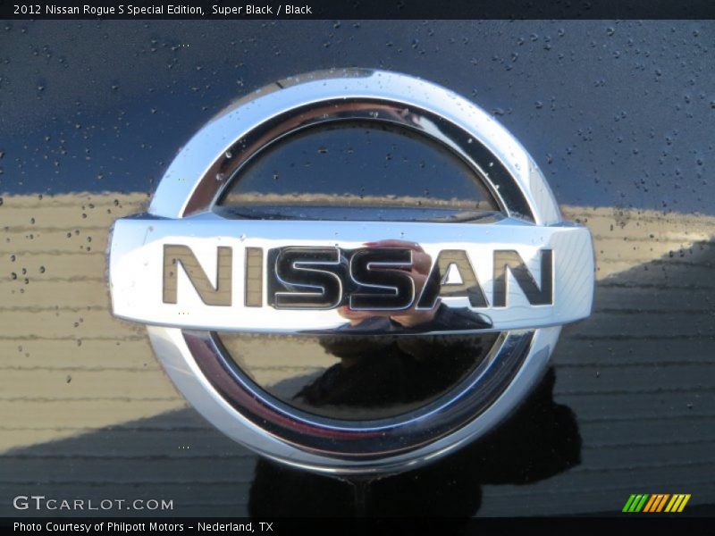 Super Black / Black 2012 Nissan Rogue S Special Edition