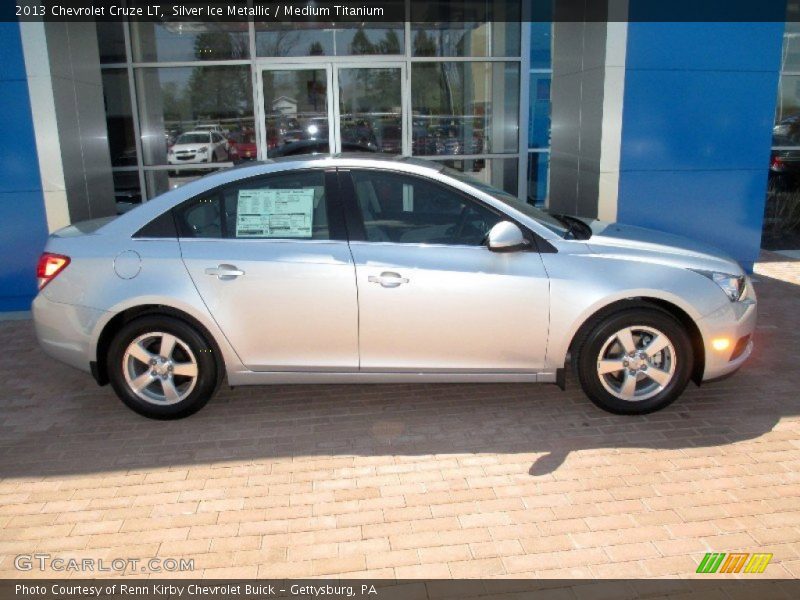 Silver Ice Metallic / Medium Titanium 2013 Chevrolet Cruze LT