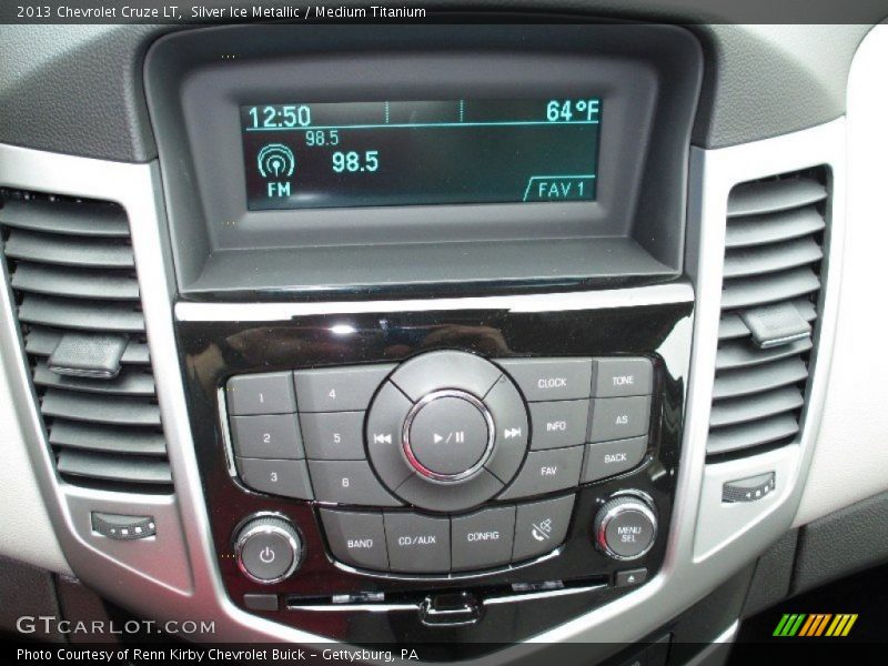 Silver Ice Metallic / Medium Titanium 2013 Chevrolet Cruze LT
