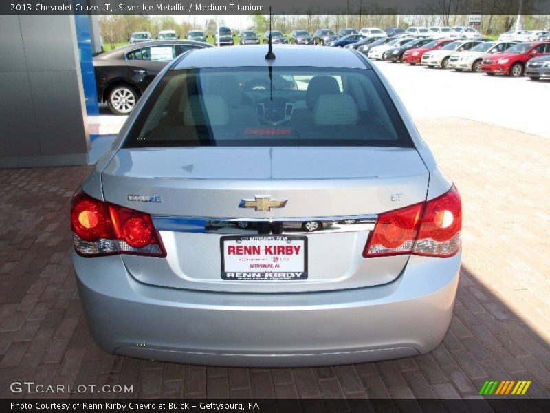 Silver Ice Metallic / Medium Titanium 2013 Chevrolet Cruze LT