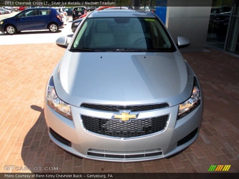 Silver Ice Metallic / Medium Titanium 2013 Chevrolet Cruze LT