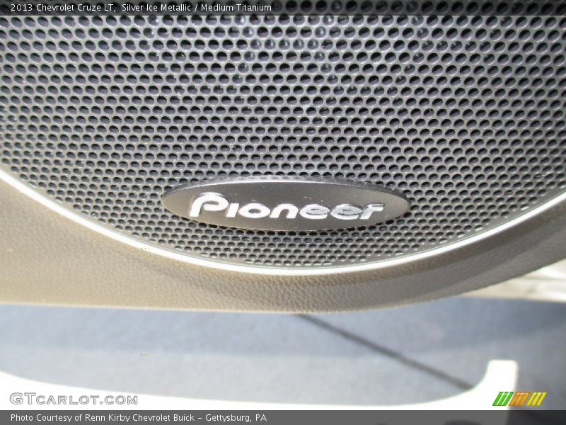 Silver Ice Metallic / Medium Titanium 2013 Chevrolet Cruze LT