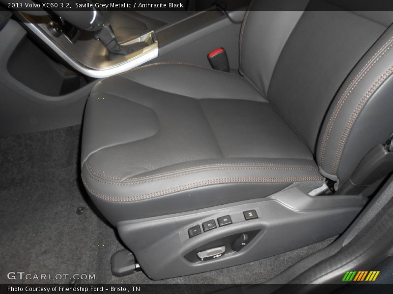 Saville Grey Metallic / Anthracite Black 2013 Volvo XC60 3.2