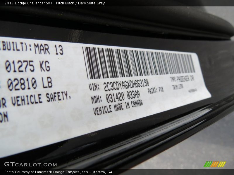 Pitch Black / Dark Slate Gray 2013 Dodge Challenger SXT