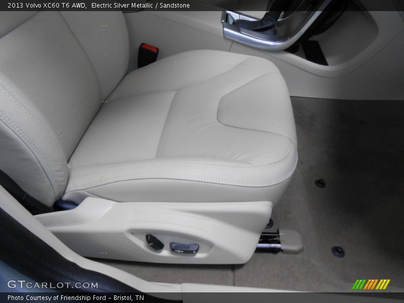 Electric Silver Metallic / Sandstone 2013 Volvo XC60 T6 AWD