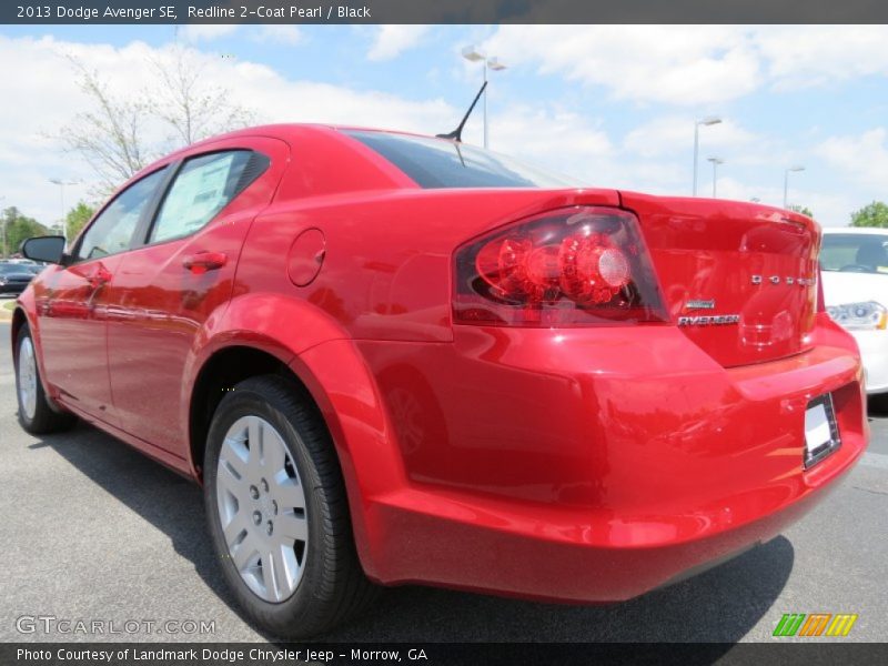 Redline 2-Coat Pearl / Black 2013 Dodge Avenger SE