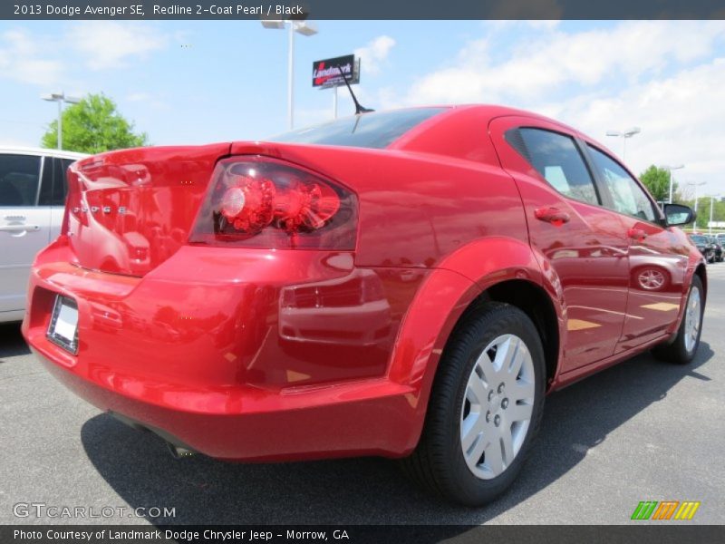 Redline 2-Coat Pearl / Black 2013 Dodge Avenger SE