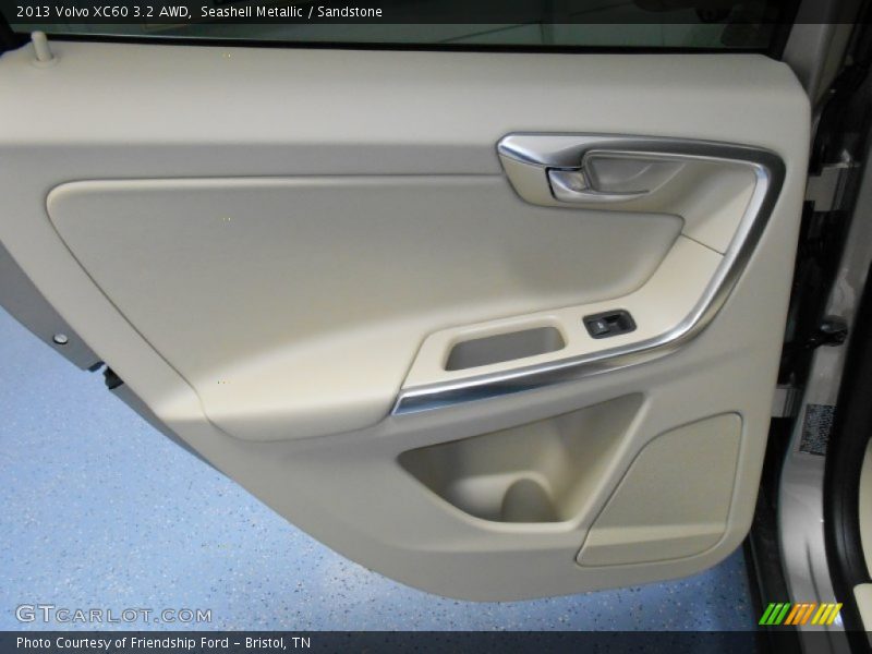 Door Panel of 2013 XC60 3.2 AWD