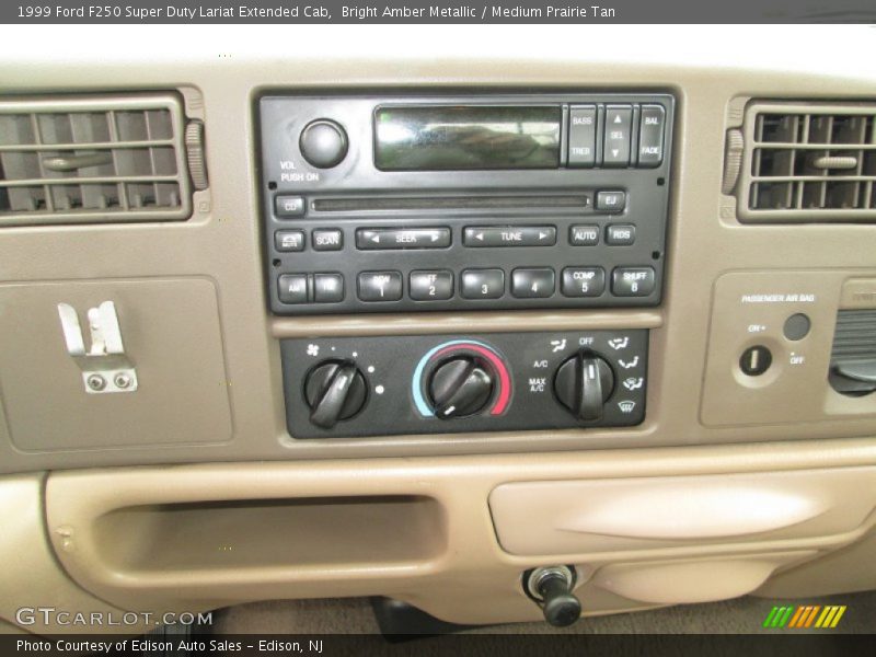 Controls of 1999 F250 Super Duty Lariat Extended Cab