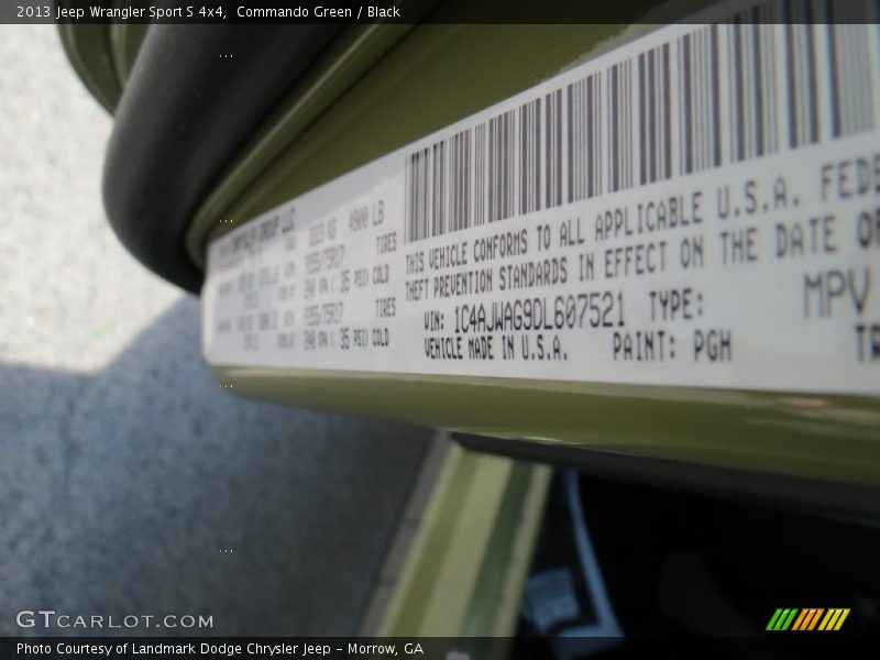 Commando Green / Black 2013 Jeep Wrangler Sport S 4x4