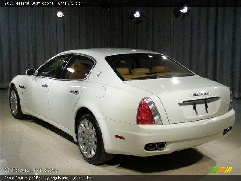 White / Cuoio 2006 Maserati Quattroporte