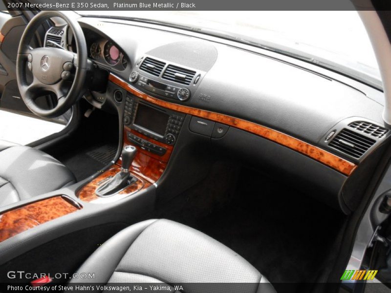 Dashboard of 2007 E 350 Sedan