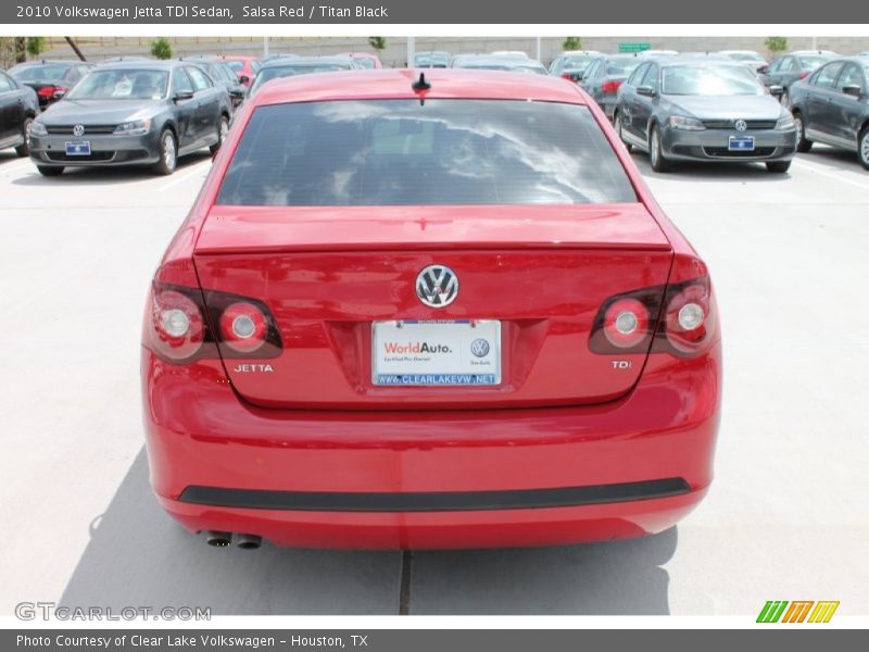 Salsa Red / Titan Black 2010 Volkswagen Jetta TDI Sedan