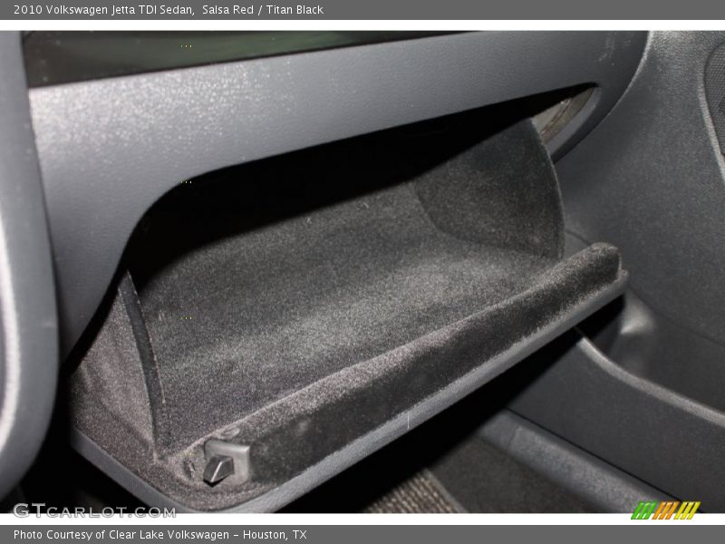 Salsa Red / Titan Black 2010 Volkswagen Jetta TDI Sedan