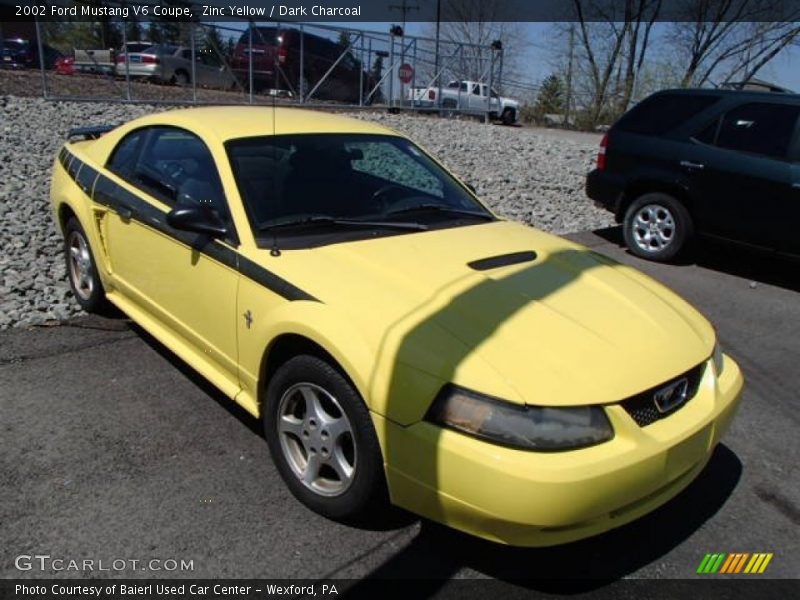 Front 3/4 View of 2002 Mustang V6 Coupe